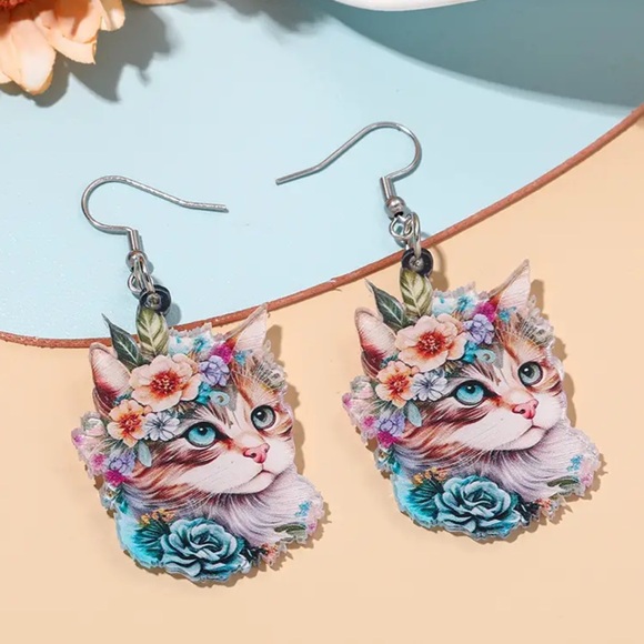 🌸😸Acrylic Hook Drop Beautiful Floral Cat Dangle Drop Earrings - Picture 10 of 10